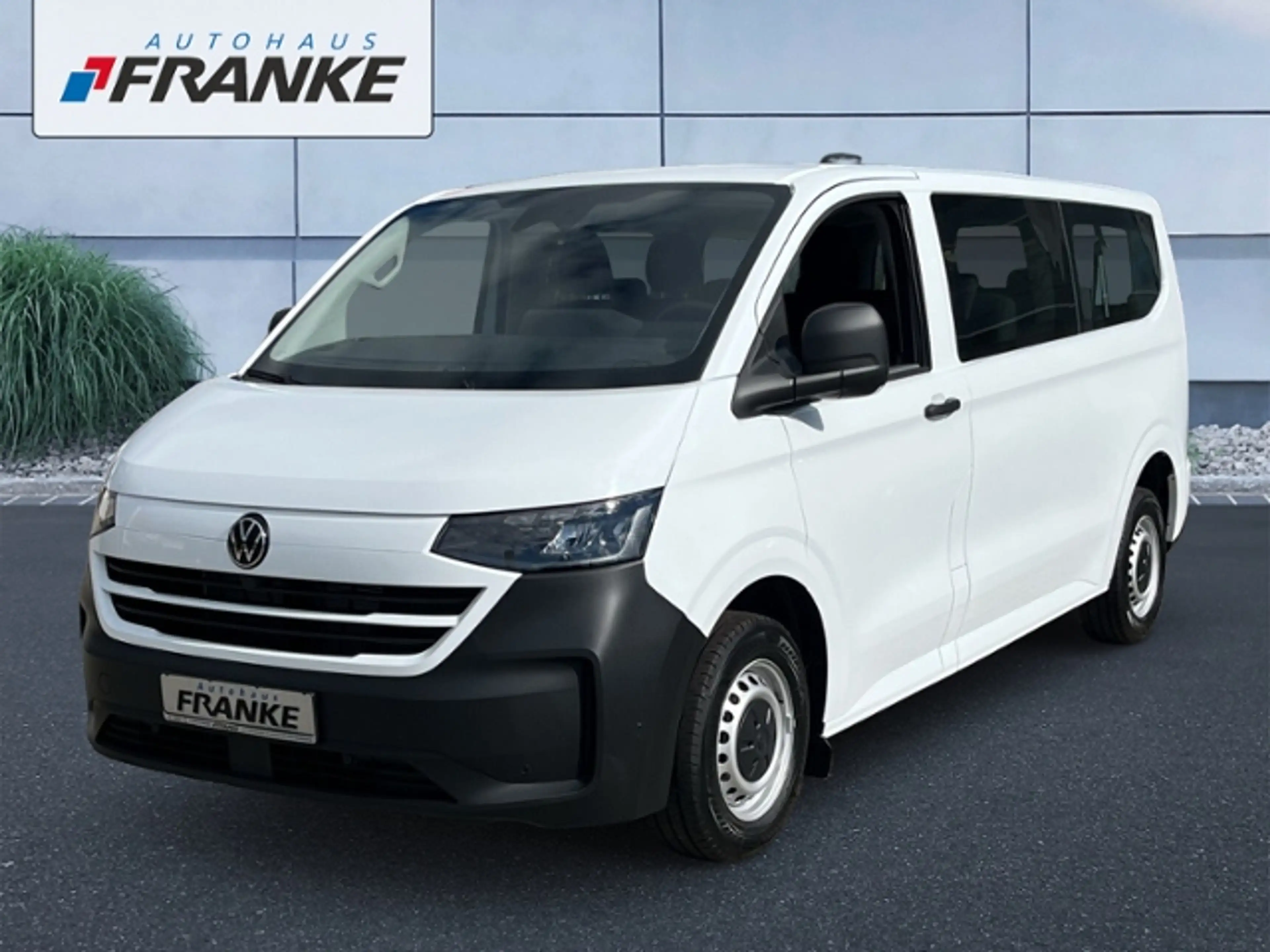 Volkswagen T7 Kombi Transporter T7 Kombi 2.0 TDI, 8G-Aut. — photo 2