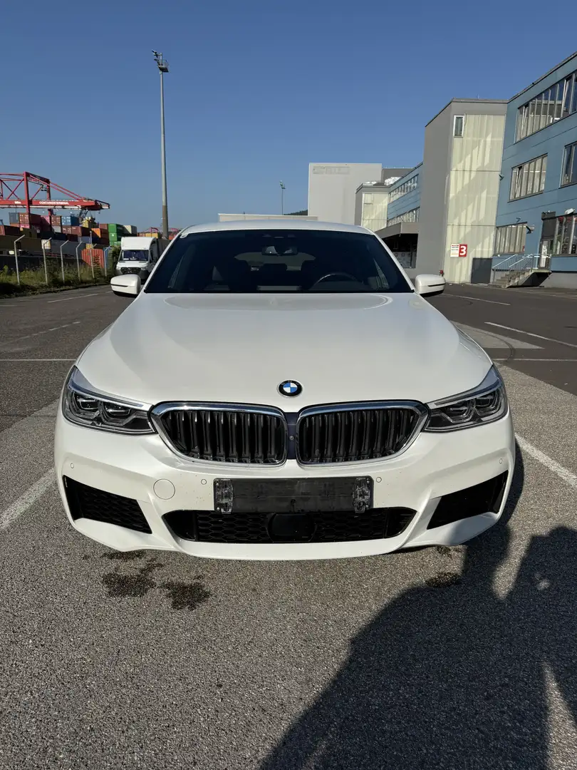 BMW 630 630d xDrive Gran Turismo Aut. M-Sport Weiß - 2