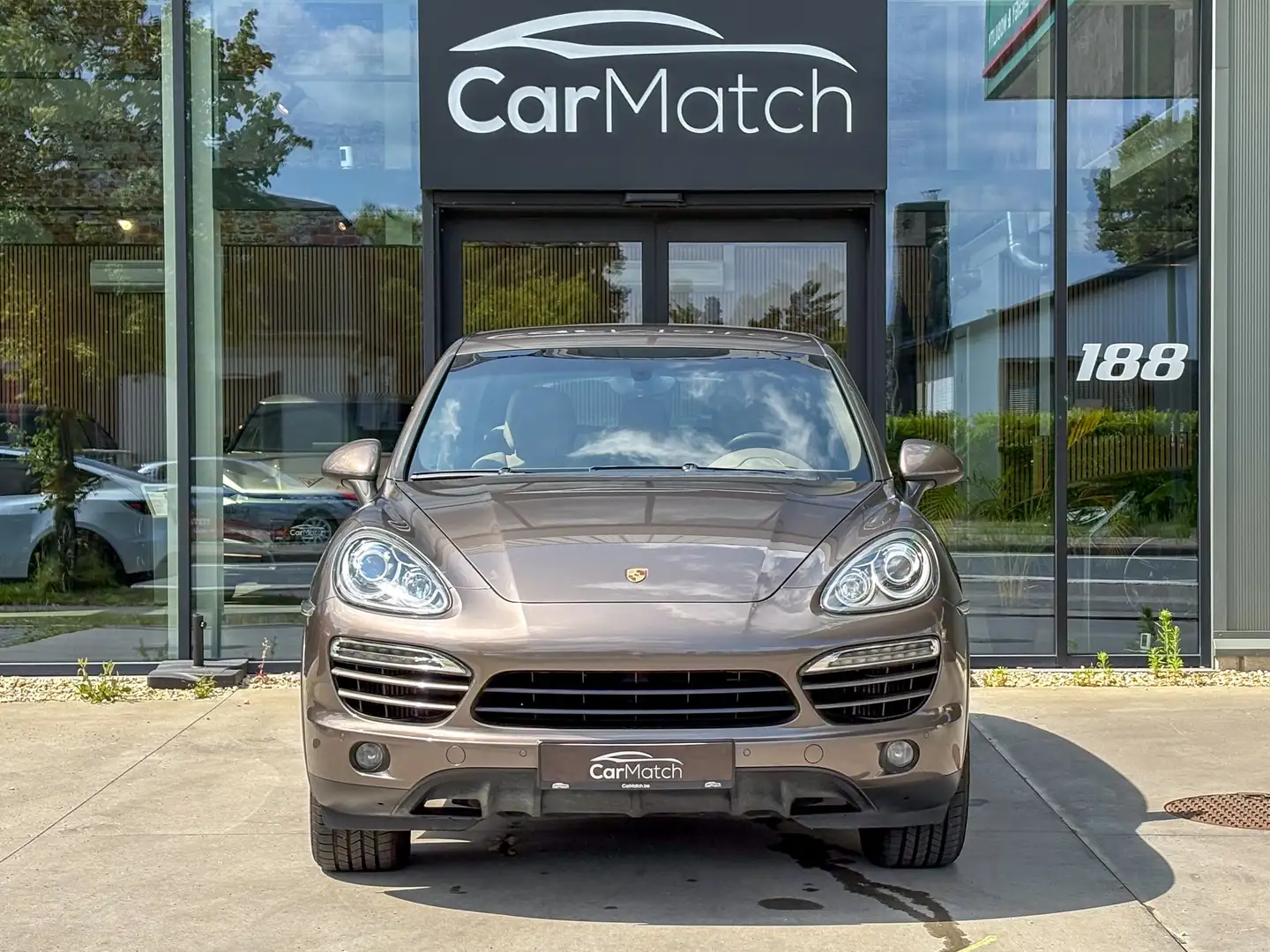 Porsche Cayenne 3.0 V6 Diesel - DEALER/EXPORT ONLY! Beige - 2