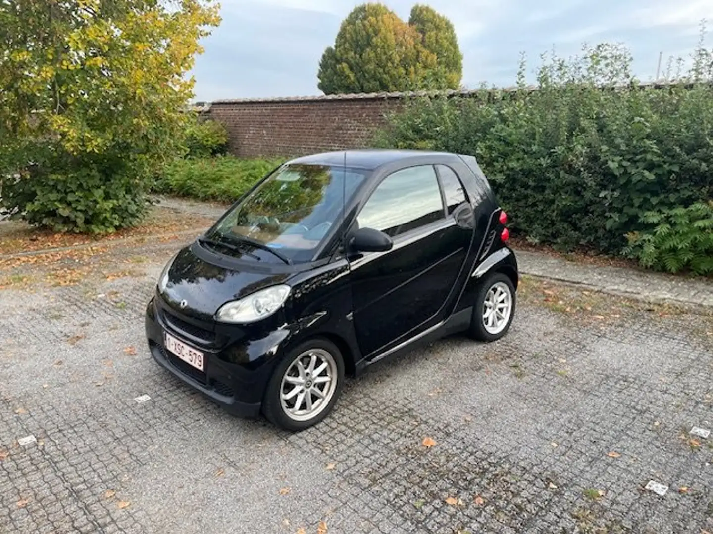 smart forTwo Coupe 1.0i Mhd Pure Softouch Zwart - 1