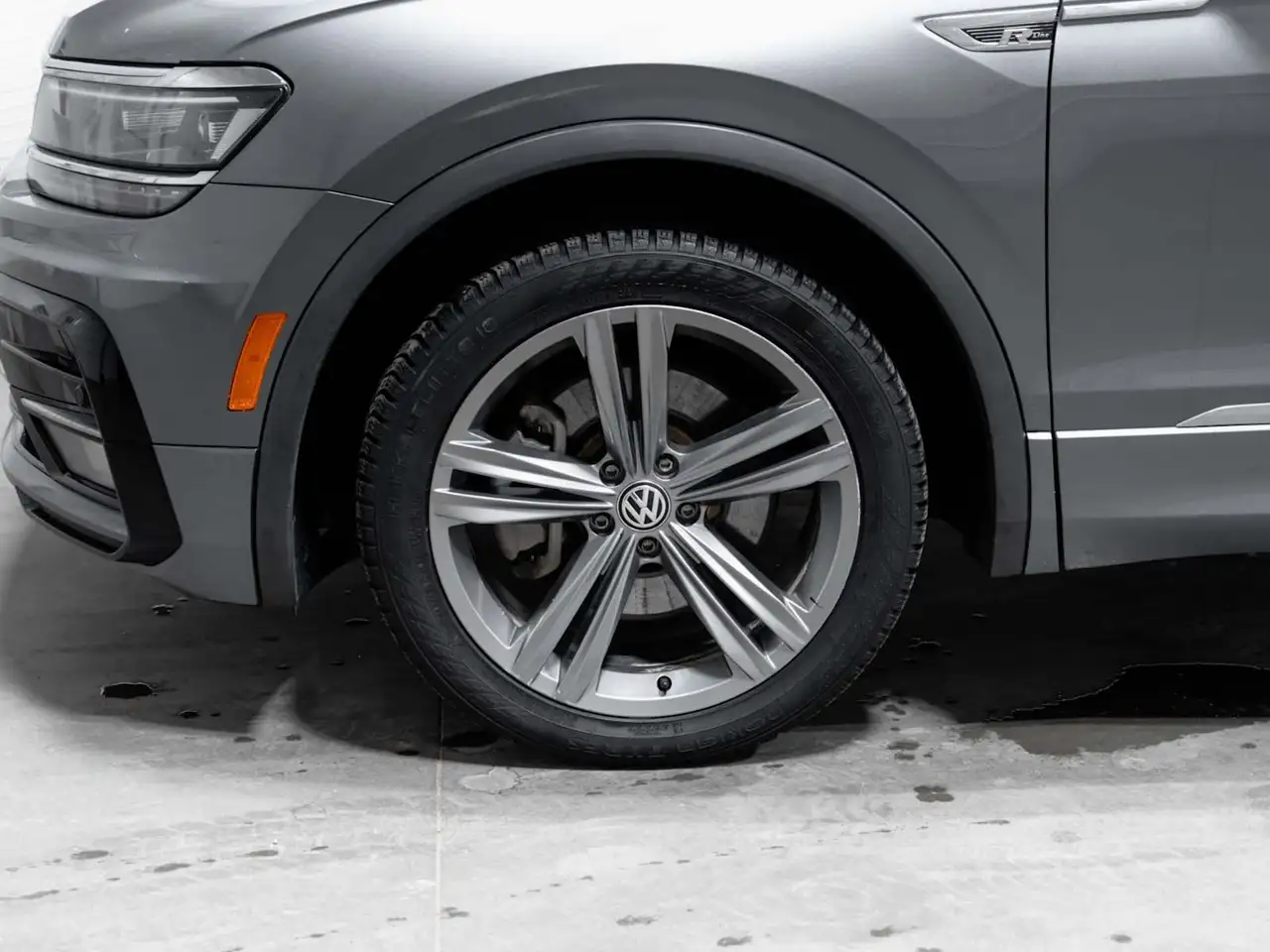 Volkswagen Tiguan снимка Volkswagen Tiguan
