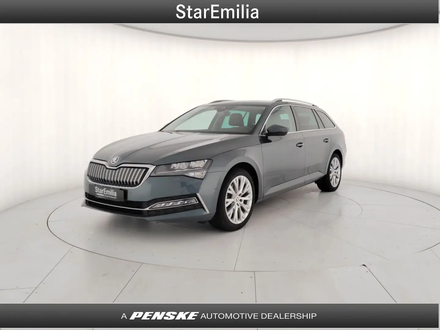Skoda Superb 1.4 TSI Plug-In Hybrid DSG Wagon Executive Grigio - 1