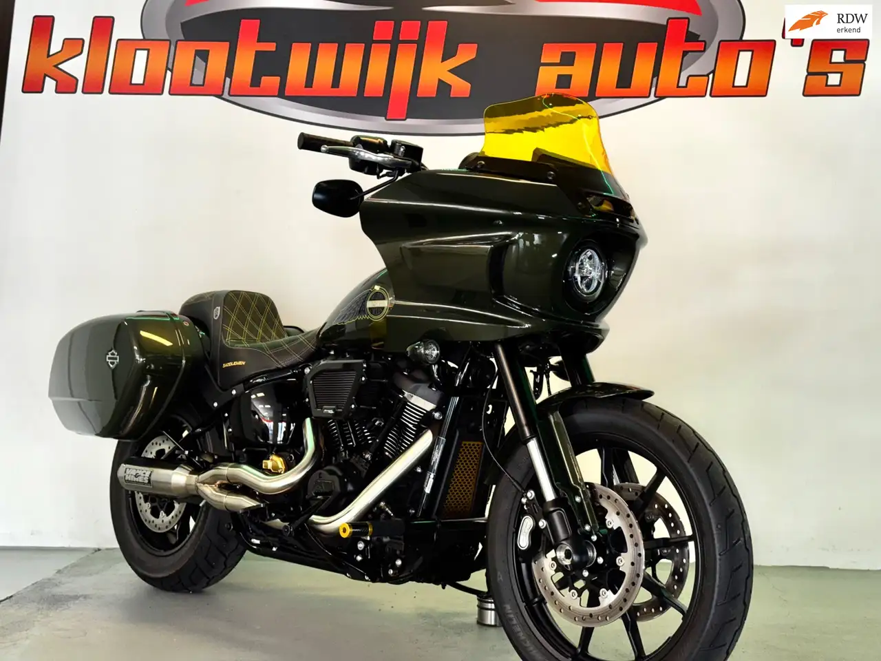 Harley-Davidson Lowrider ST