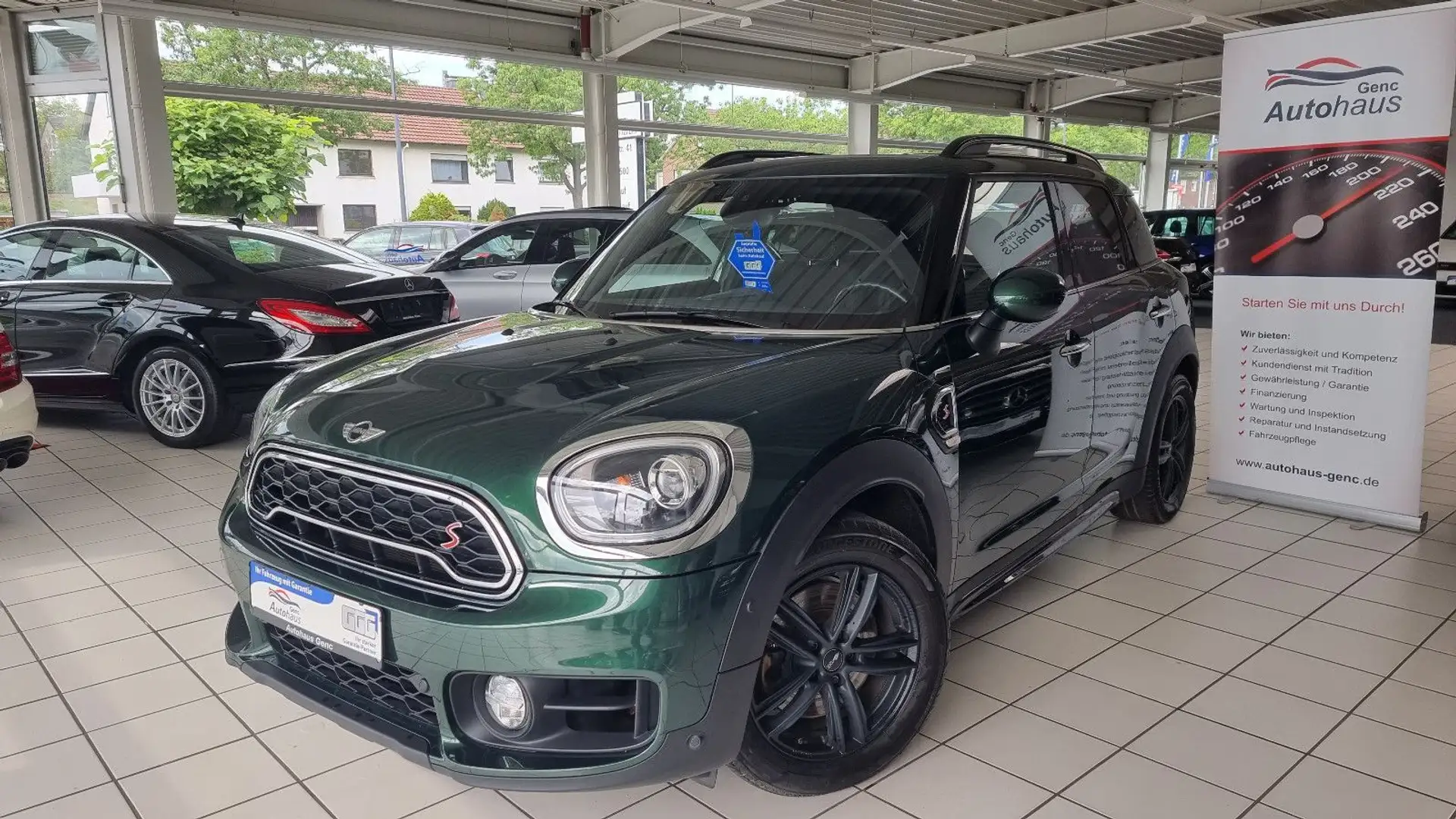 MINI Cooper S Countryman -Aut.-HK Sound-Navi-LED-Pano- Grün - 1