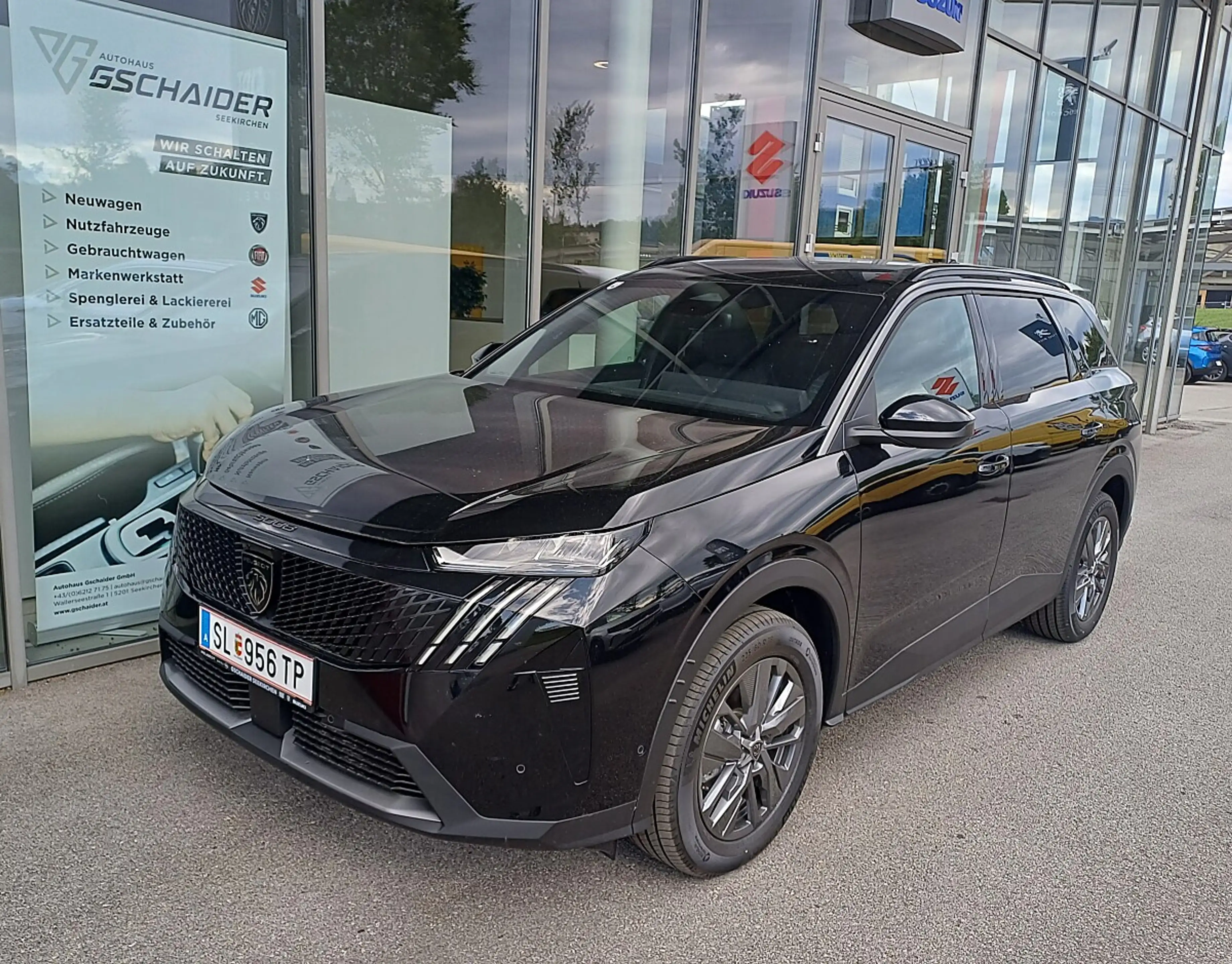 Peugeot 5008 ALLURE Hybrid 145 e-DCS6
