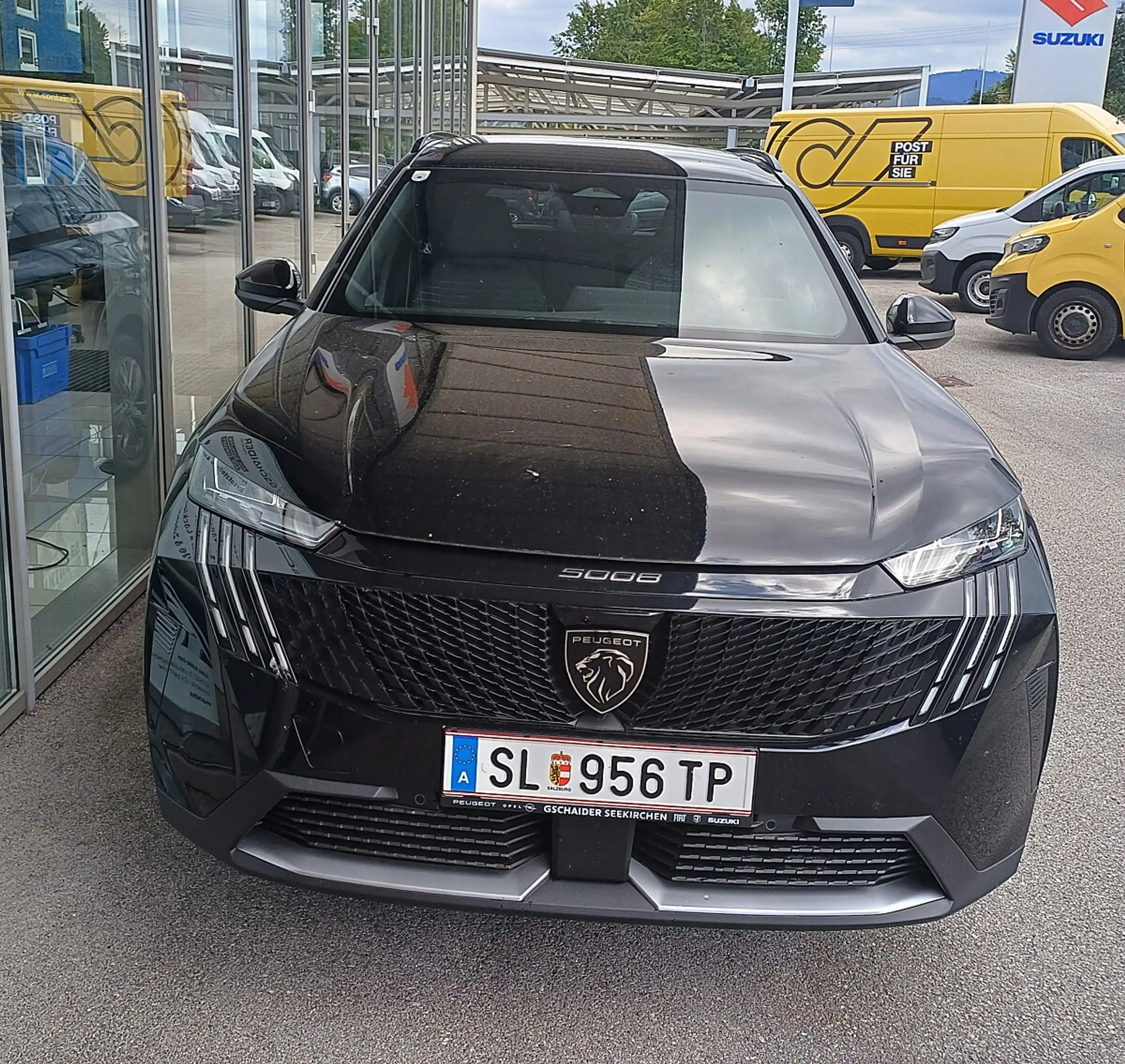 Peugeot 5008 ALLURE Hybrid 145 e-DCS6 — photo 2