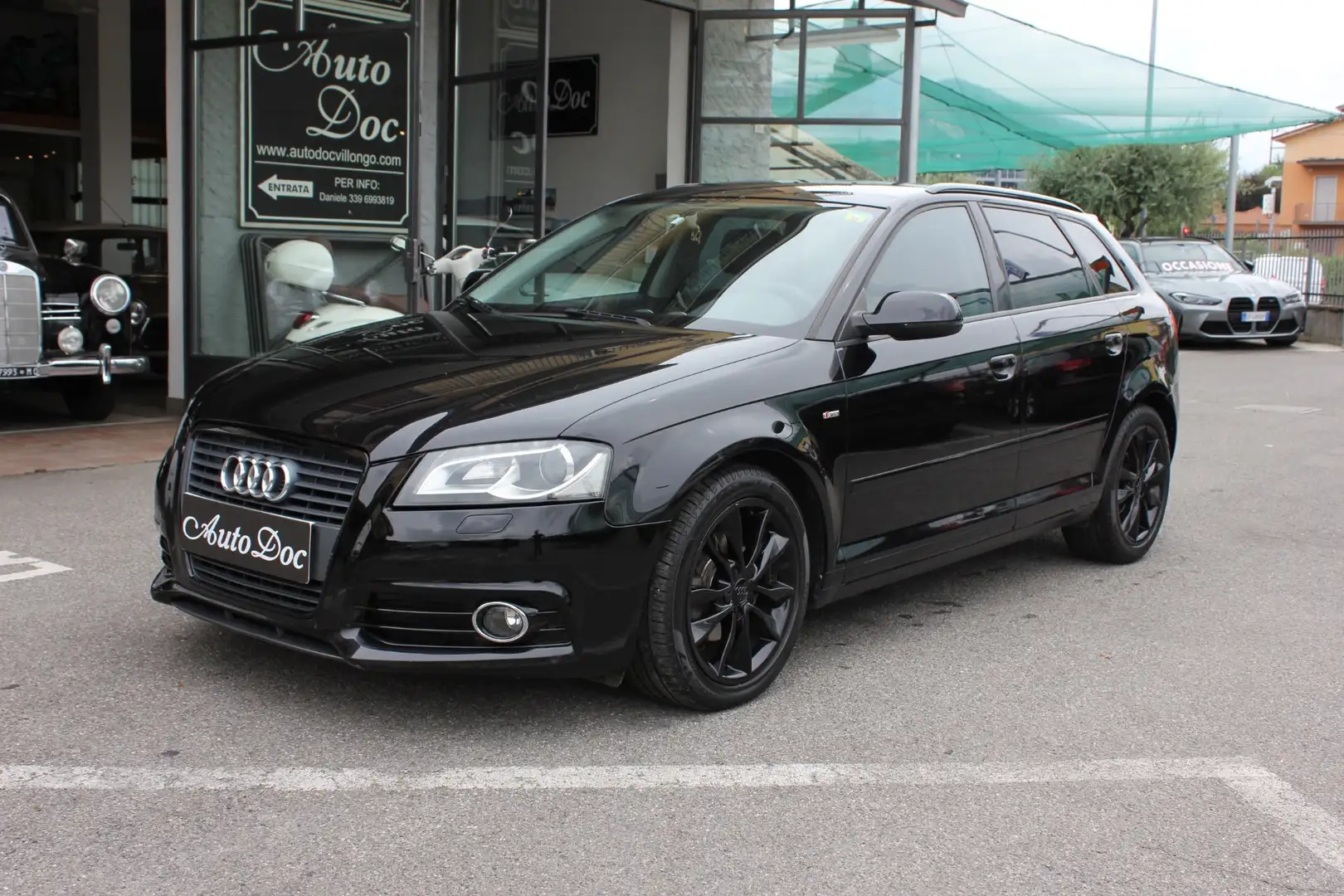 Audi A3 SPB 1.6 TDI 105 CV S-LINE Nero - 1