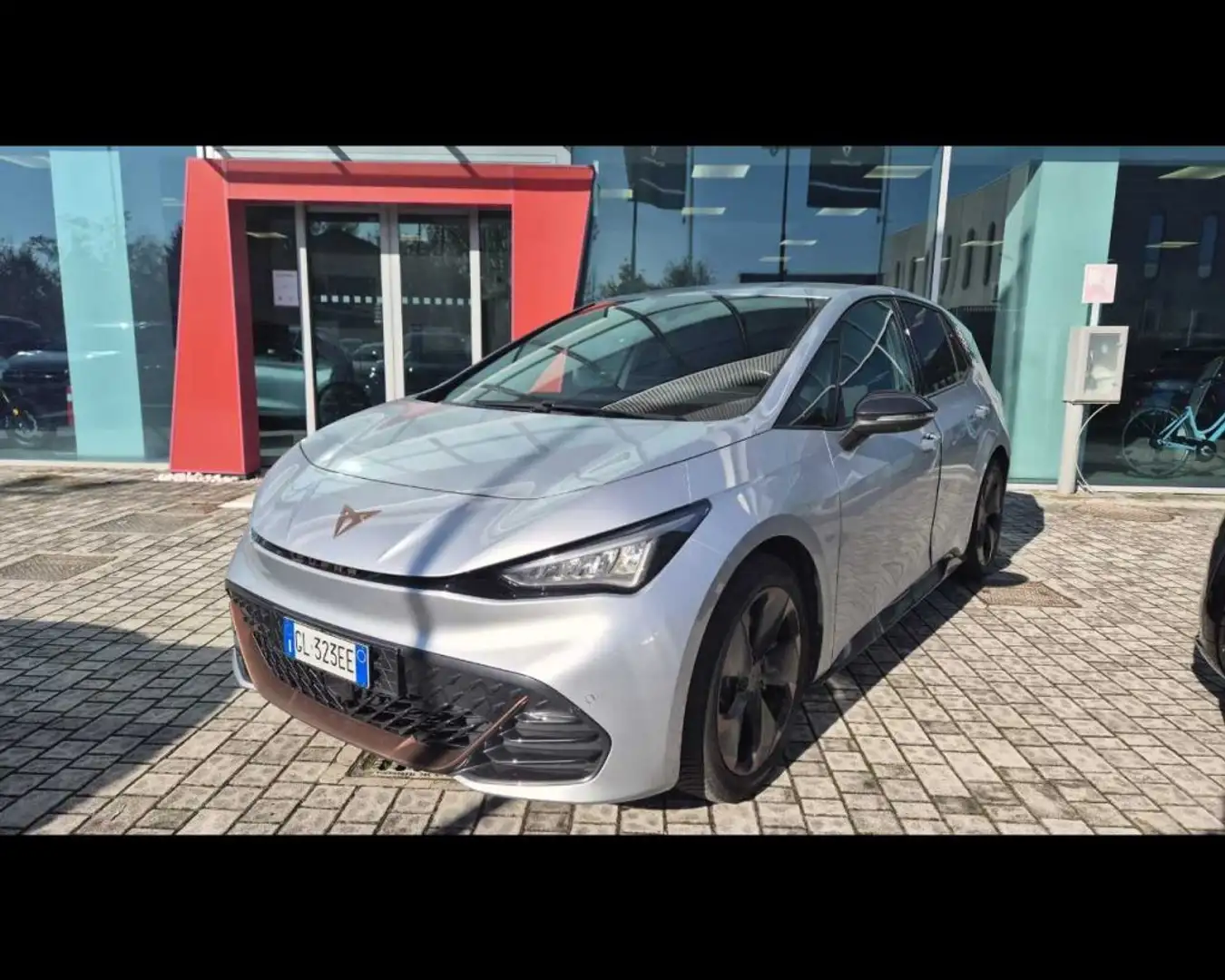 CUPRA Born 58kWh 231 CV e-Boost Argintiu - 1