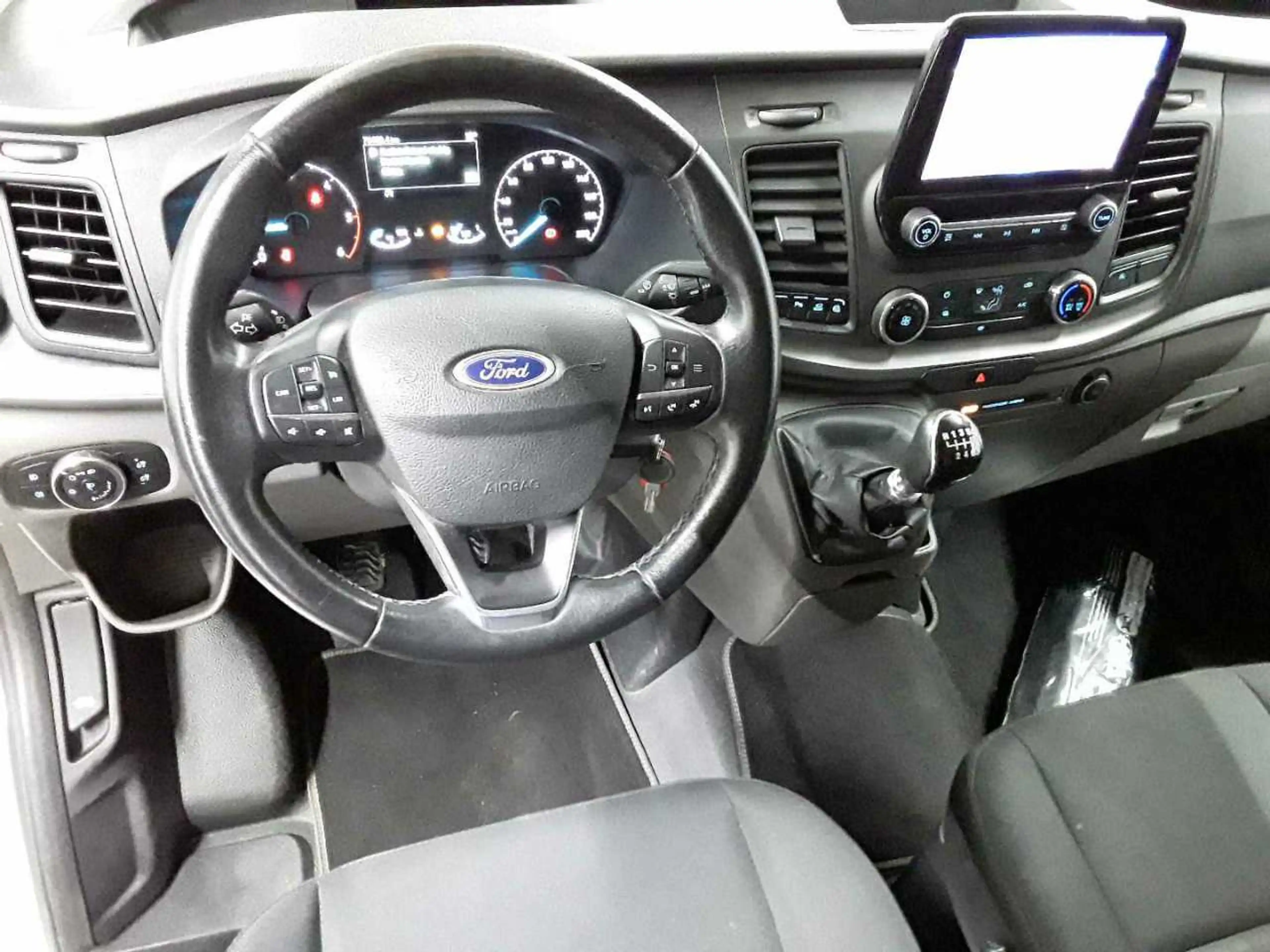 Ford Transit Transit Custom 300 L2 Trend Navi — photo 10