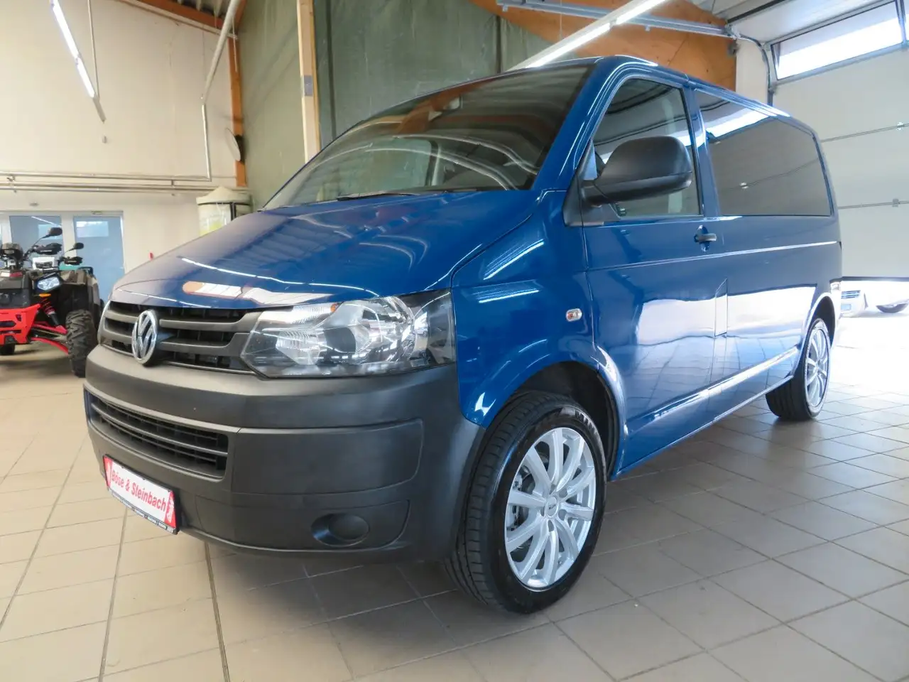 Volkswagen T5 Kombi