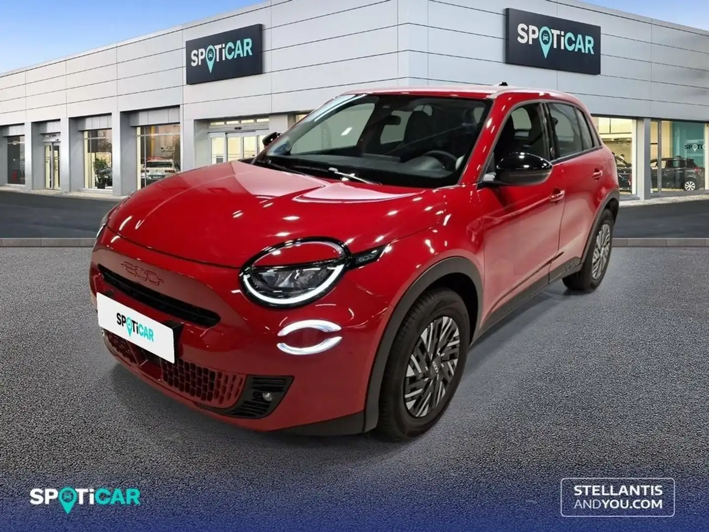 Fiat 600 e 54kwh 115kw (156cv) RED Rojo - 1