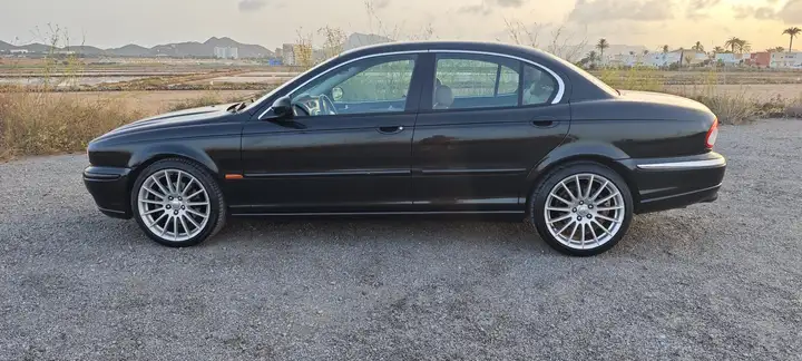 Jaguar X-Type 2003, foto 3
