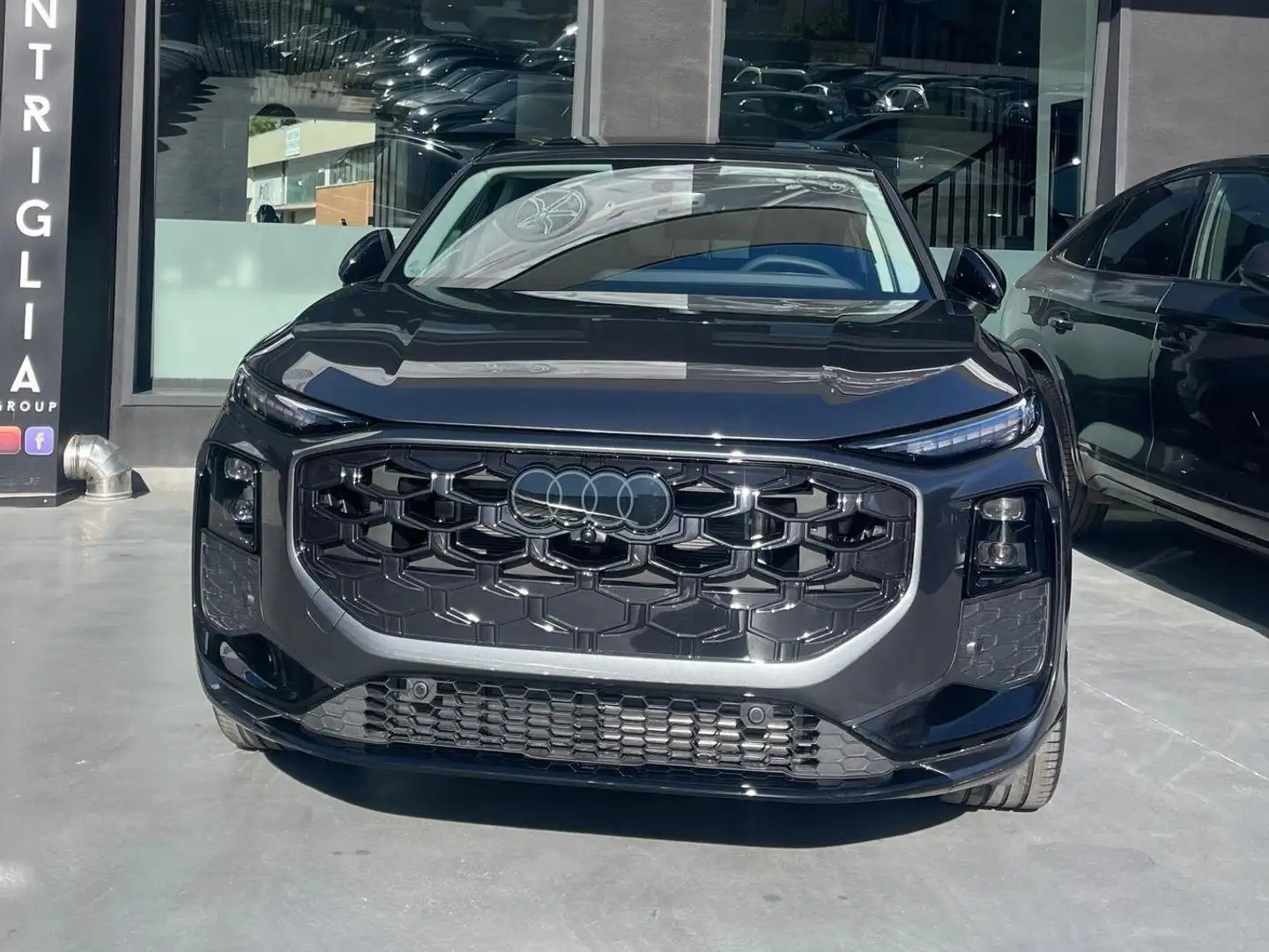 Audi Q3 Q3  2.0 tdi S line edition 150cv s-tronic - 2