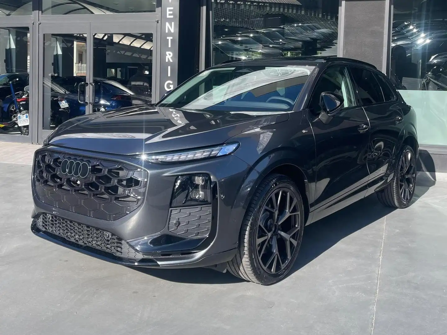 Audi Q3 Q3  2.0 tdi S line edition 150cv s-tronic - 1