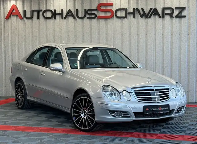 Mercedes-Benz E 350 E350 4Matic Airmatic Distronic T-Leder BiXenon