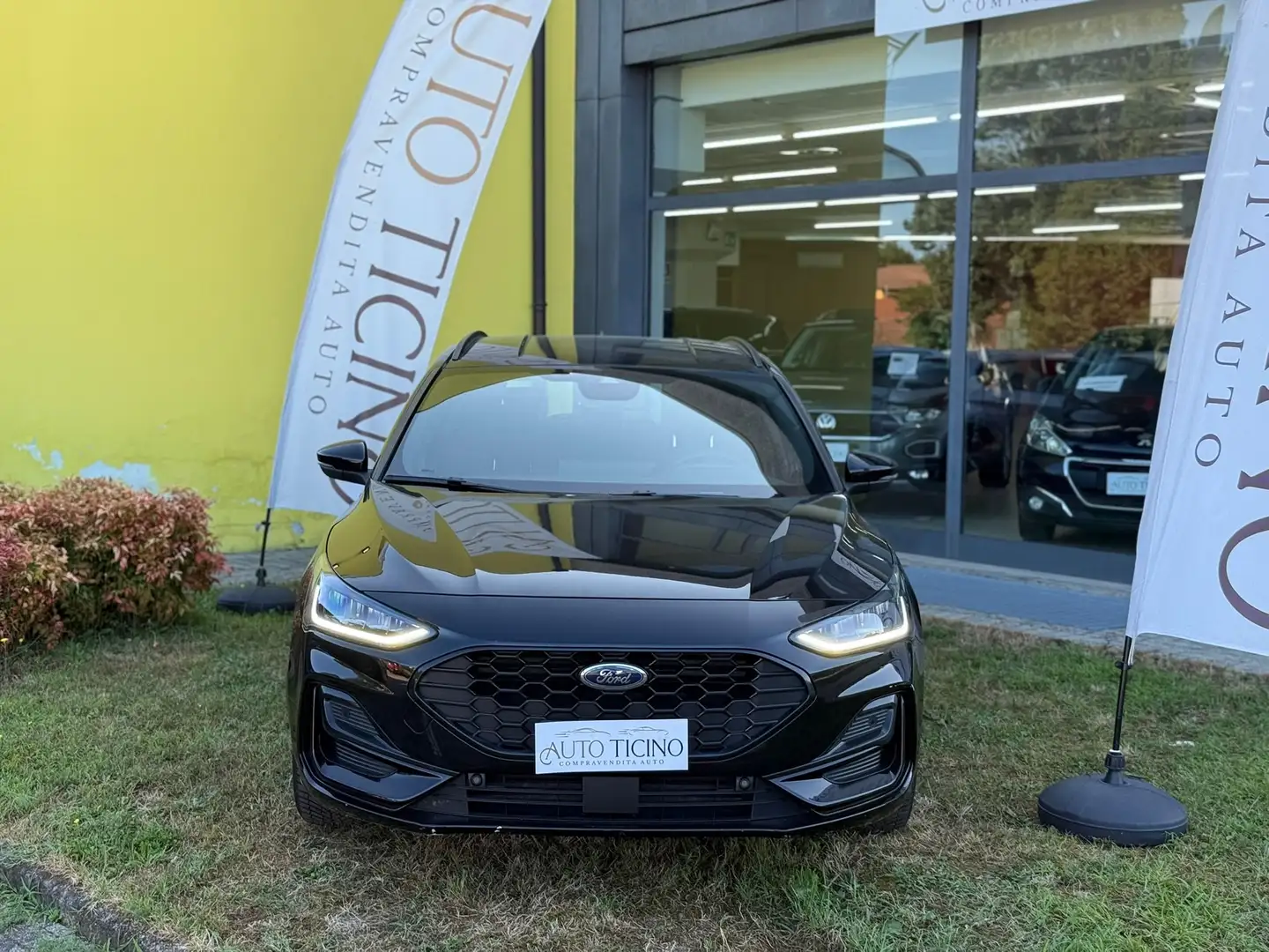 Ford Focus Focus V 2022 SW SW 1.0t ecoboost h ST-Line X 125cv Zwart - 2