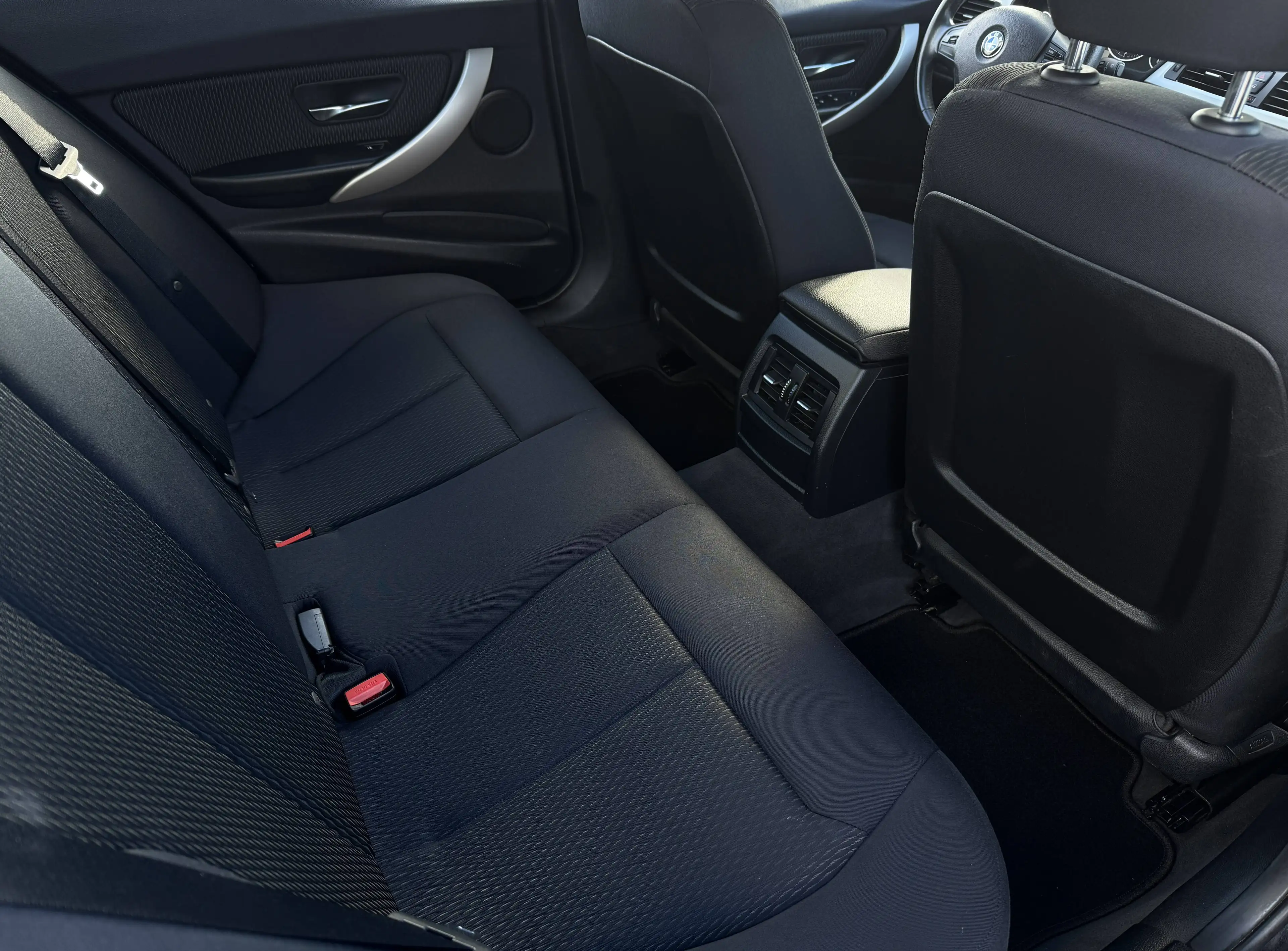 BMW 316 D NAVI BLUETHOOTH CARPLAY SIEGE CHAUFFANT GARANTIE 1AN — photo 14
