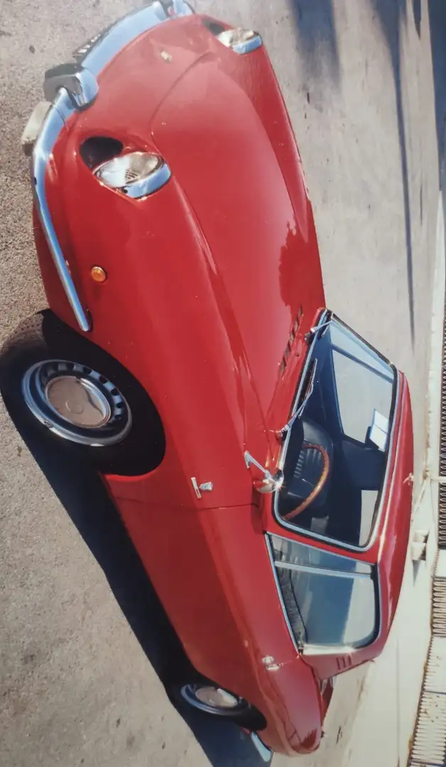 Fiat 850 Spider Rojo - 1