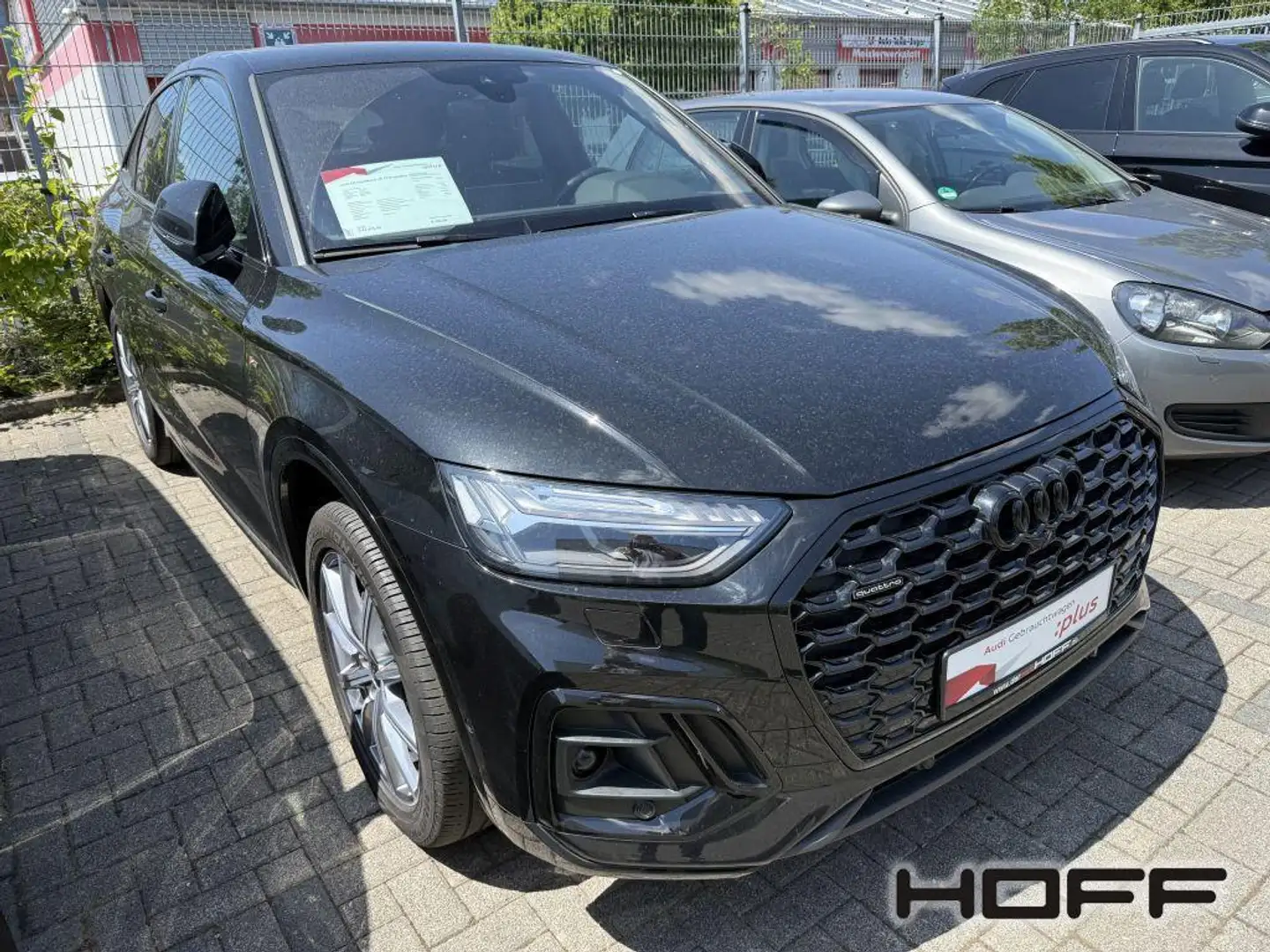 Audi Q5 Sportback 45 TFSI quattro S line Matrix Pano ACC K Zwart - 2