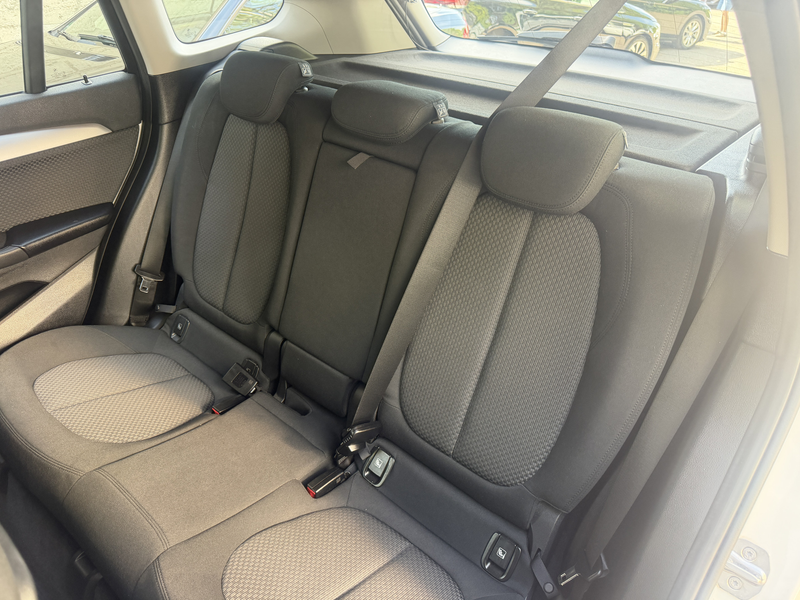 BMW X1 sDrive18i Advantage Navi Sitzheizung Tempomat — photo 15