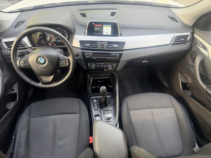 BMW X1 sDrive18i Advantage Navi Sitzheizung Tempomat — photo 16