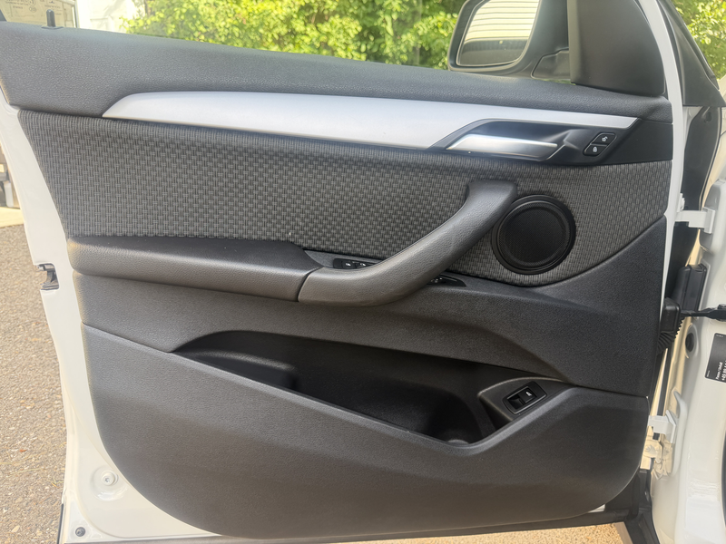 BMW X1 sDrive18i Advantage Navi Sitzheizung Tempomat — photo 11