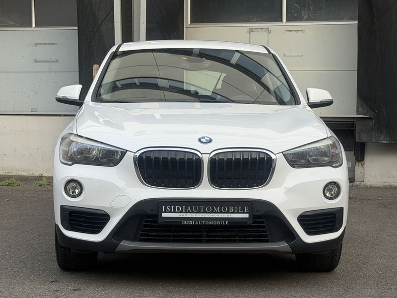 BMW X1 sDrive18i Advantage Navi Sitzheizung Tempomat — photo 10