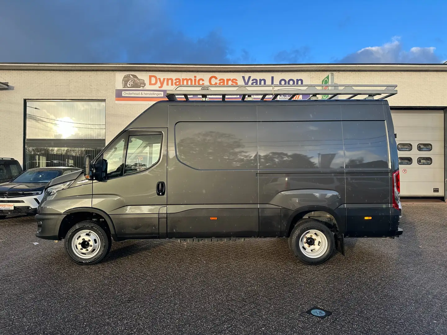 Iveco Daily 50C21Himatic Carplay Camera Sleep3.5Ton 1Eigenaar Gris - 2