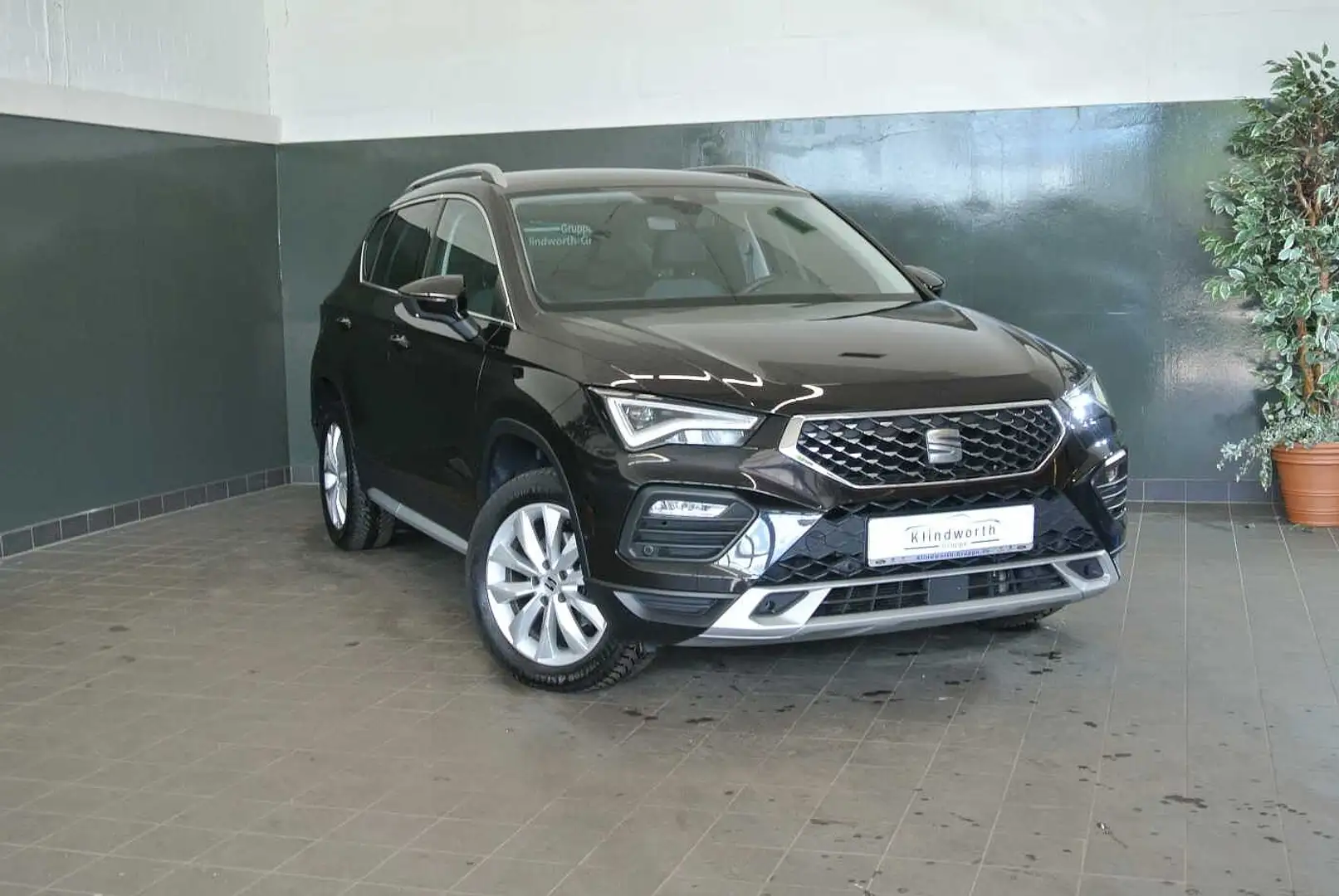SEAT Ateca 1.5 TSI DSG Xperience +AHK+GJR+XL-Paket Schwarz - 2