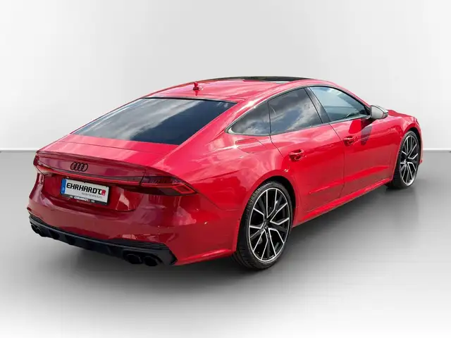 Audi S7 view 6