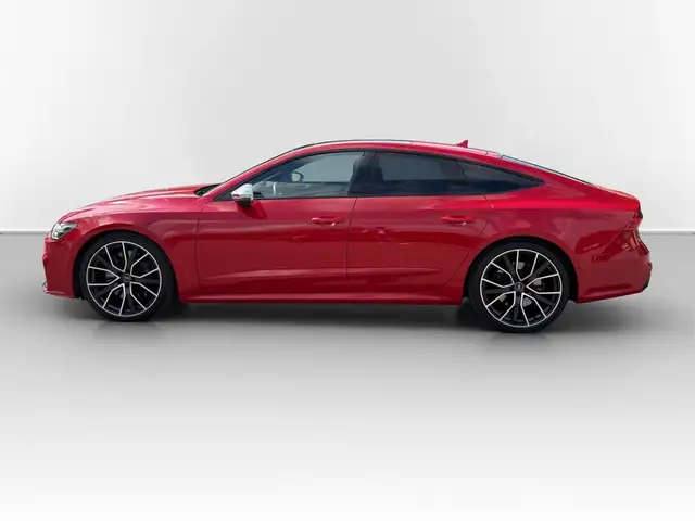 Audi S7 view 10
