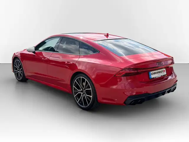 Audi S7 view 9