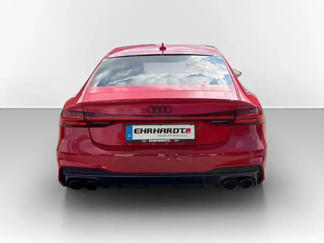 Audi S7 view 7
