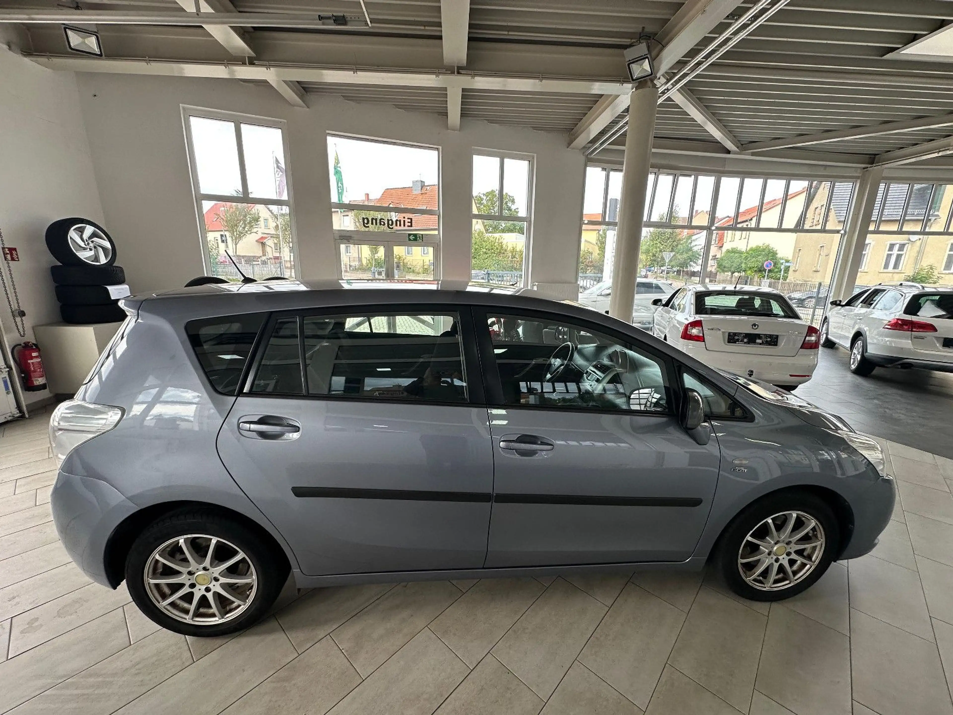 Toyota Verso Life — photo 10