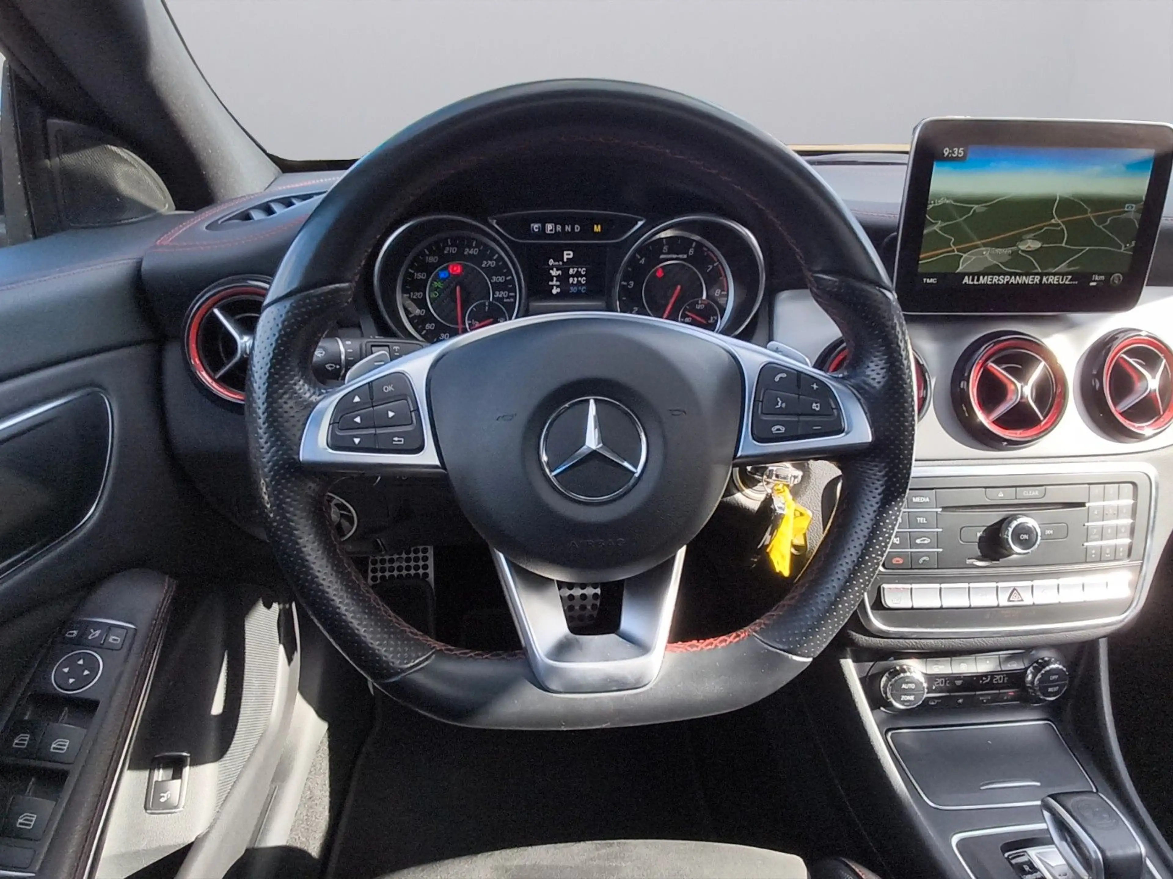 Mercedes-Benz CLA 45 AMG CLA Shooting Brake CLA 45 AMG 4Matic *NAVI *SHZ — photo 15