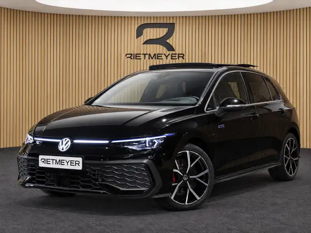 Volkswagen Golf GTE 1.5 eHybrid |Pano |Head-up |IQ LED |Trekhaak |ACC