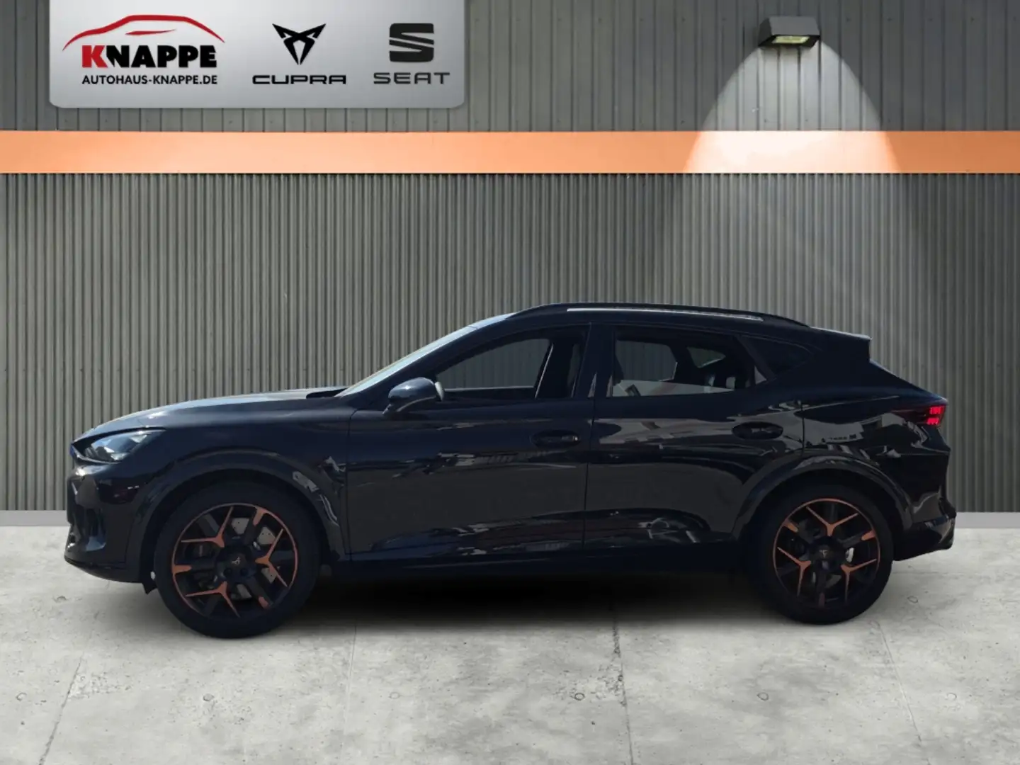 CUPRA Formentor VZ 2.0 TSI 4Drive Akrapovic Matrix AHK Sennheiser Noir - 2