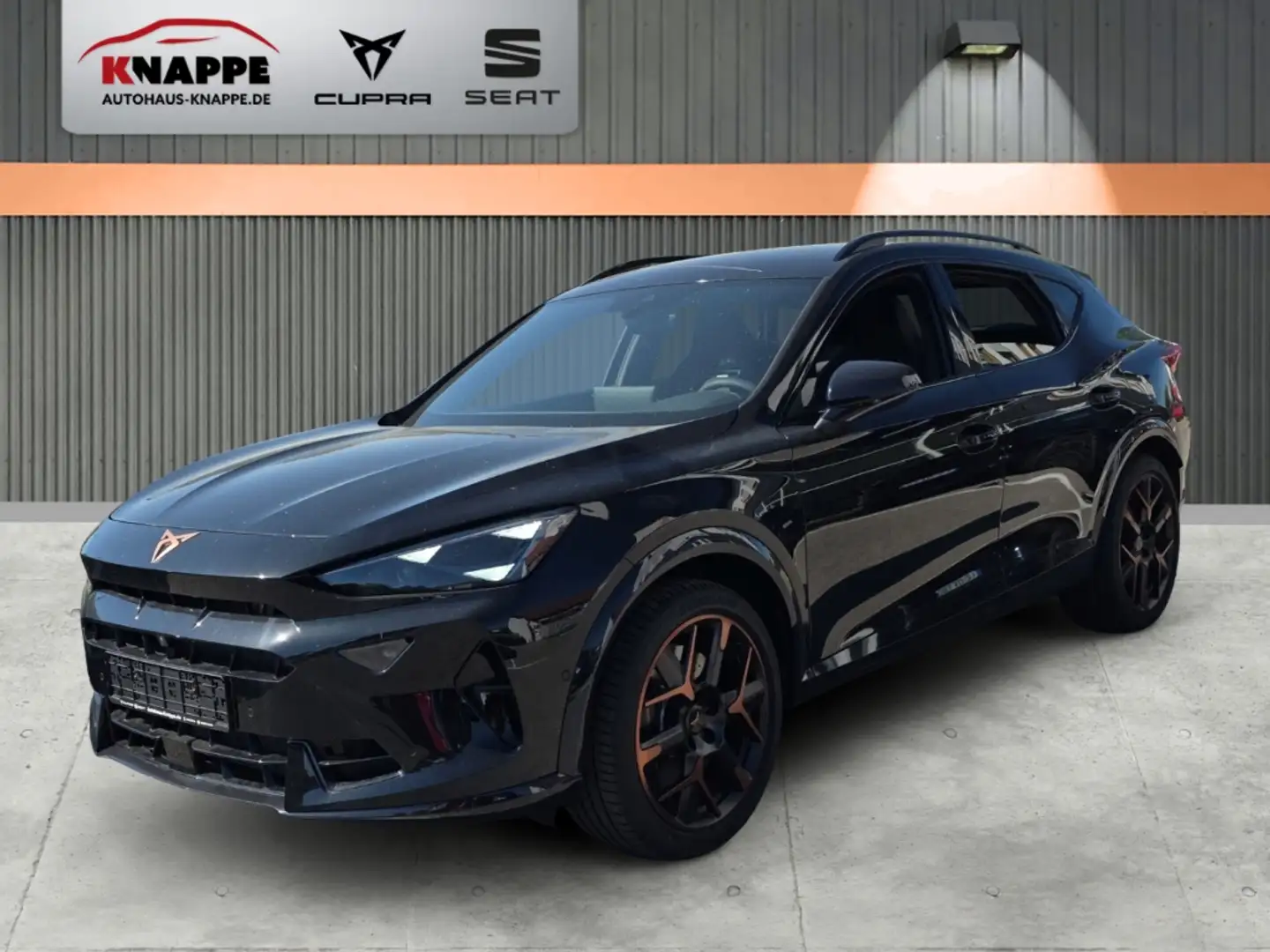 CUPRA Formentor VZ 2.0 TSI 4Drive Akrapovic Matrix AHK Sennheiser Noir - 1