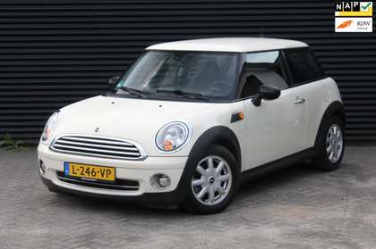 MINI One Mini 1.4 Anniversary MK II | Export of handel |