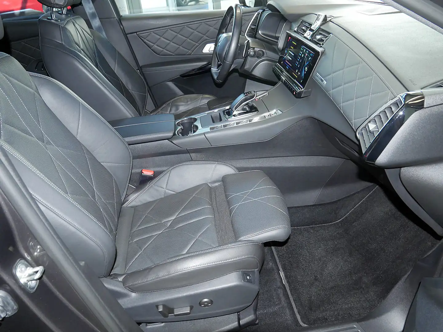 DS Automobiles DS 7 Crossback Ligne Noire E-Tense 4x4 PANO Grau - 2