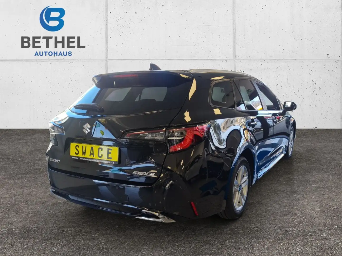 Suzuki Swace 1.8 Hybrid CVT Comfort+ LED Klima Noir - 1