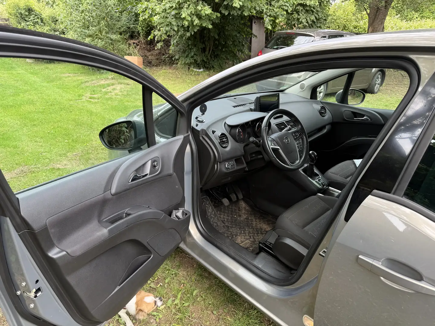 Opel Meriva Design Edition Beige - 2