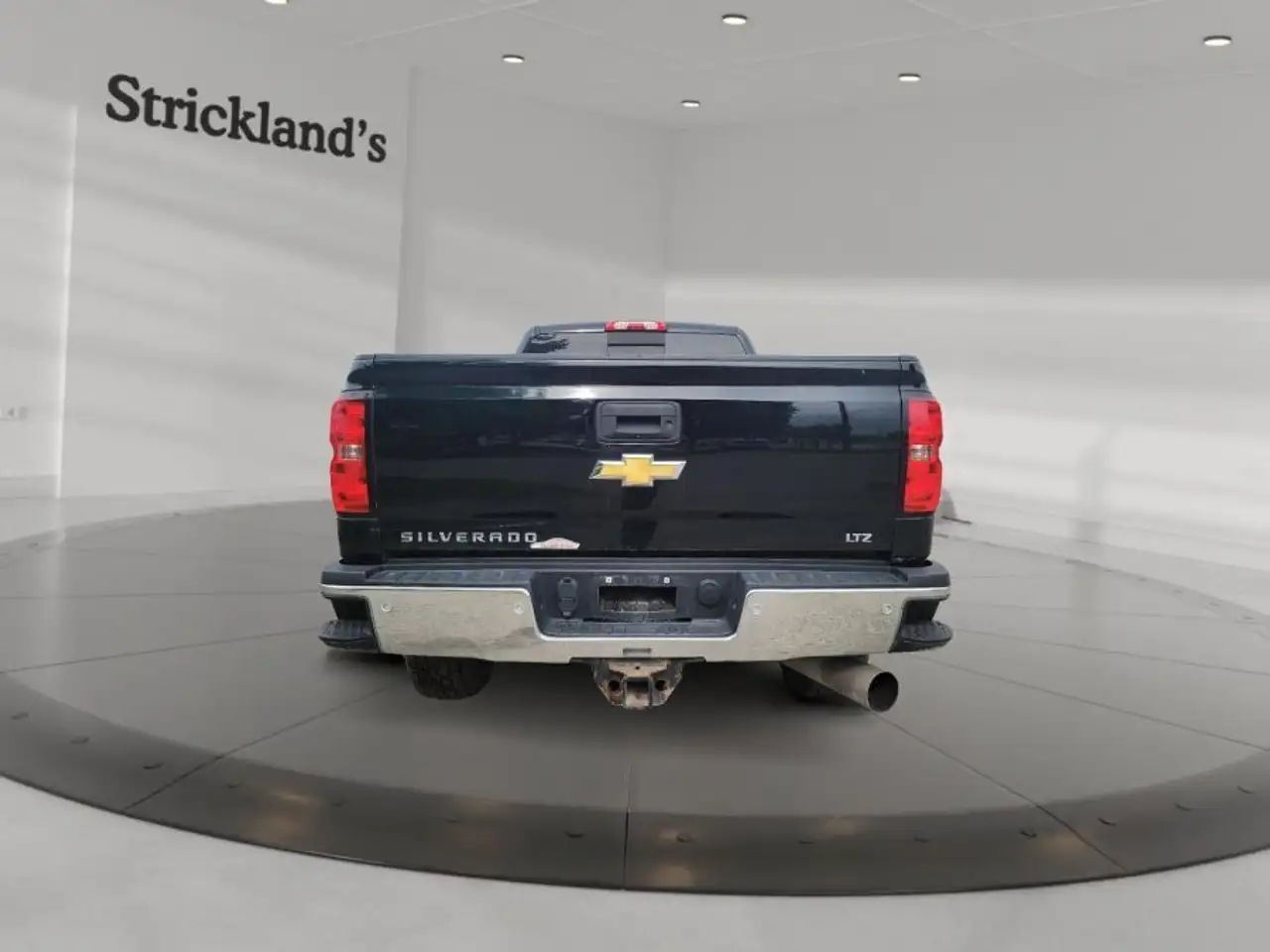Chevrolet Silverado 2500 снимка Chevrolet Silverado 2500