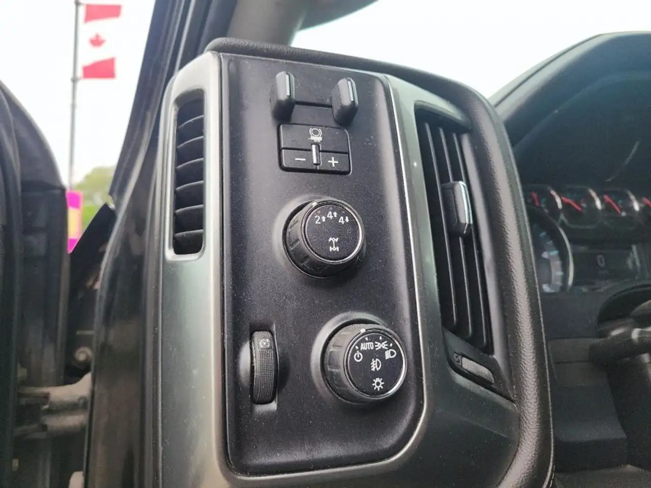 Chevrolet Silverado 2500 снимка Chevrolet Silverado 2500