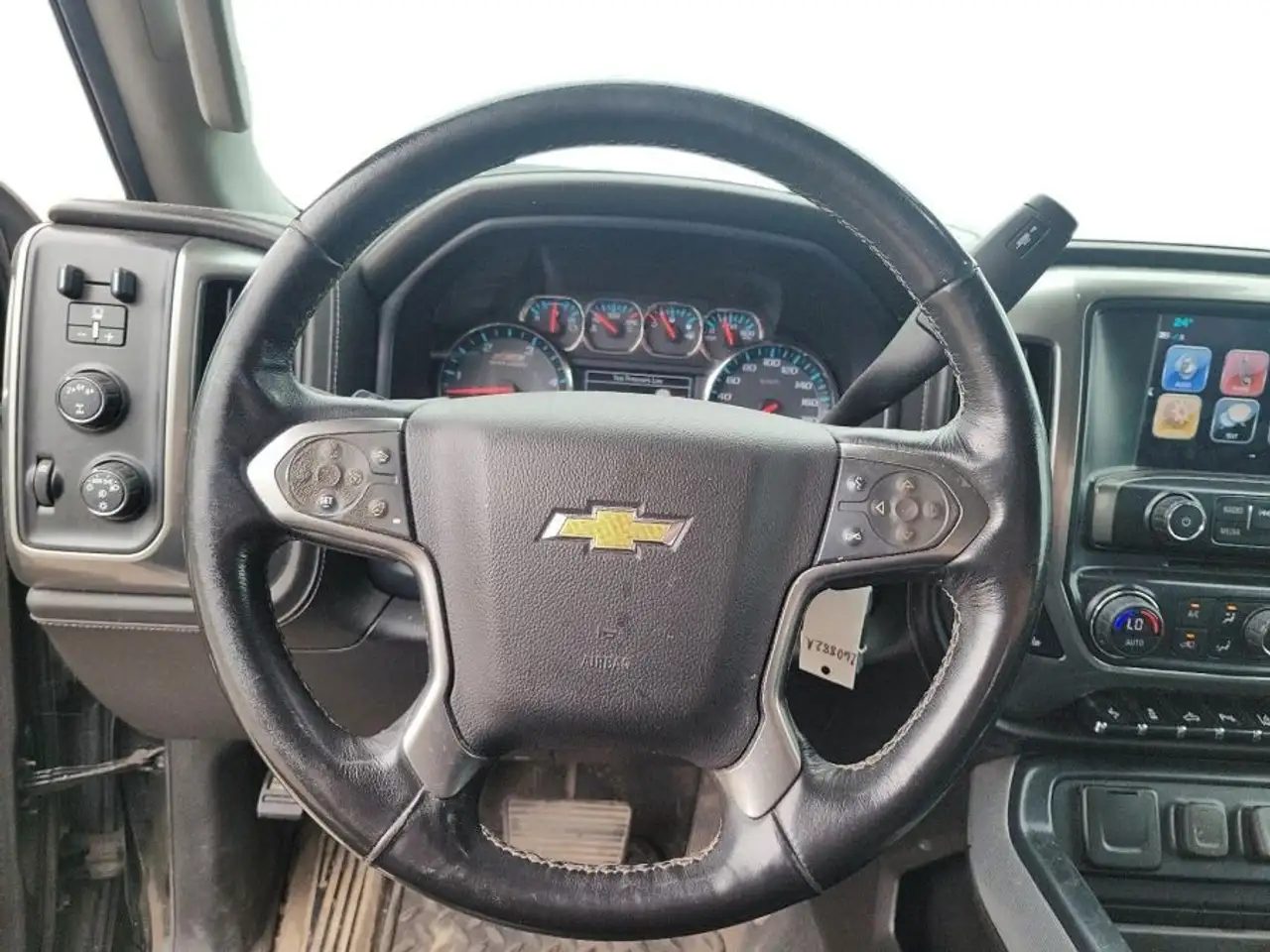 Chevrolet Silverado 2500 снимка Chevrolet Silverado 2500