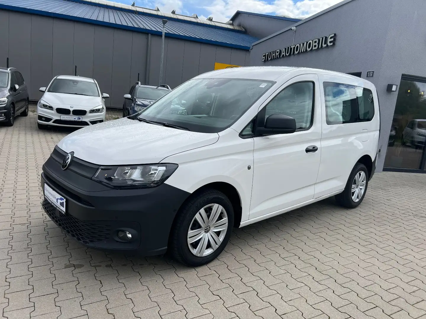 Volkswagen Caddy Cargo 2.0 Aut. Navi SHZ PDC 1.H Weiß - 1