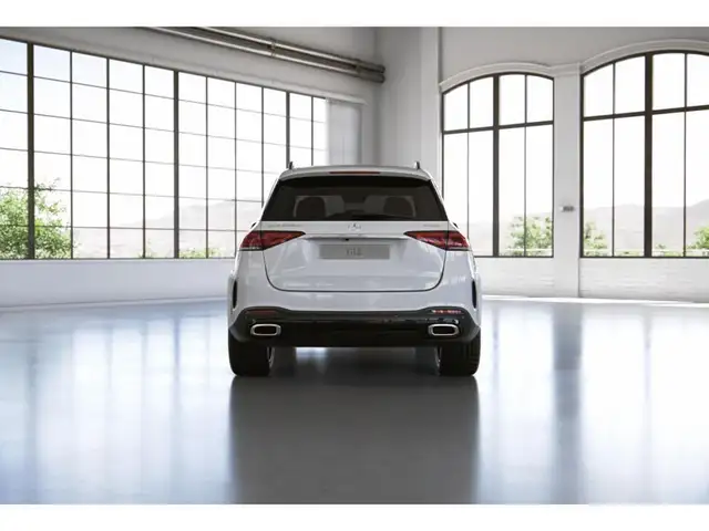 Mercedes-Benz GLE view 5
