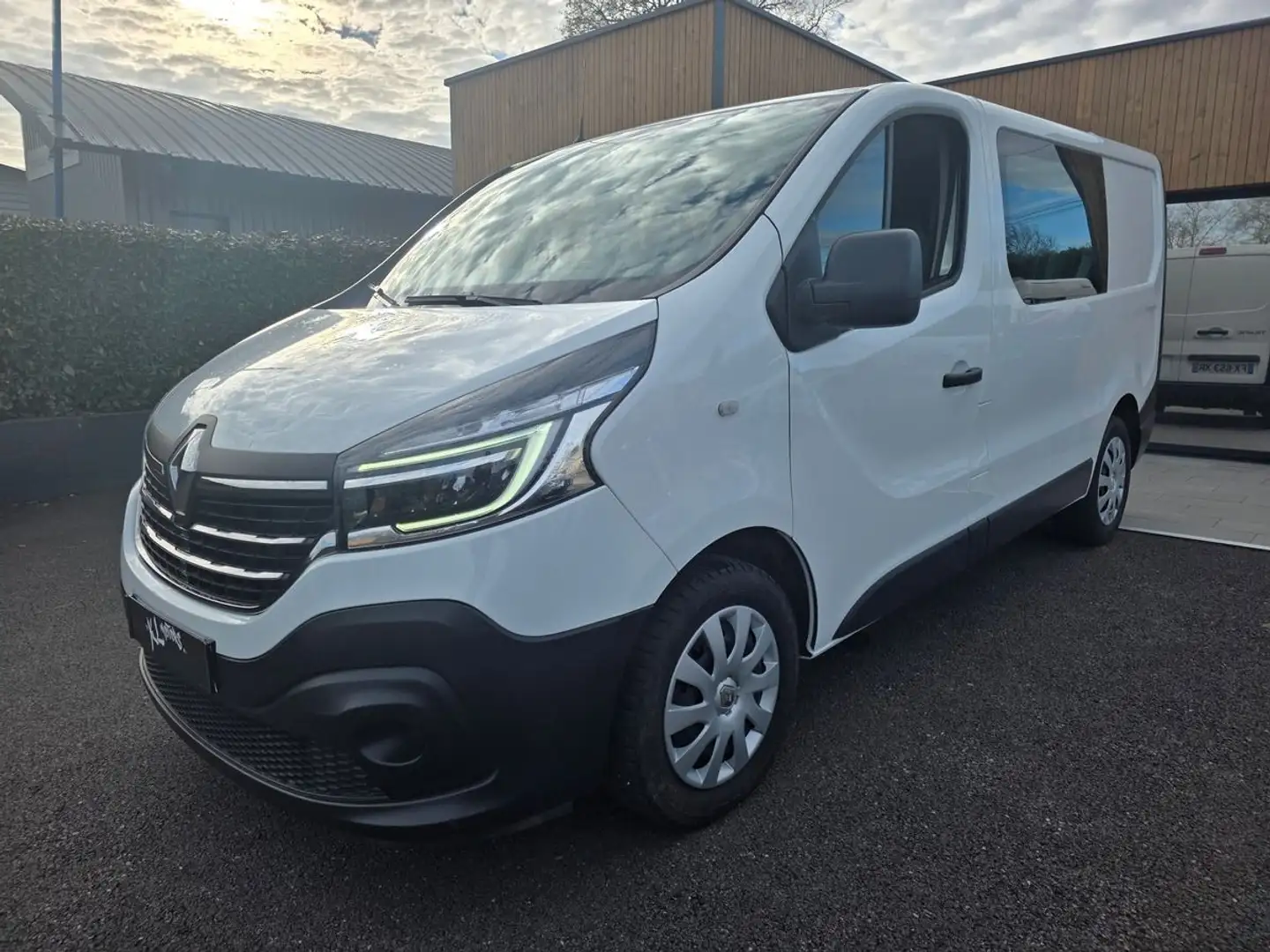 Renault Trafic 2.0L DCI 120CH / 6 PLACES / GRAND CONFORT / CABINE APPROFONDIE / L1H1 Weiß - 1