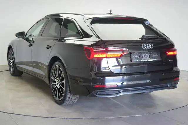 Audi A6 view 4