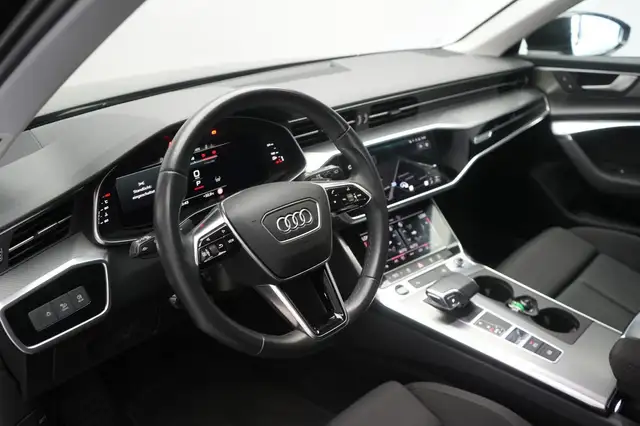 Audi A6 view 13
